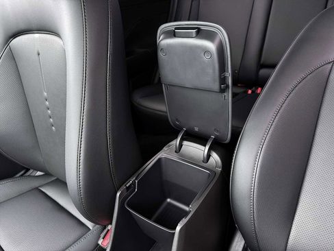 New 2026 Hyundai Kona Limited FWD image 18