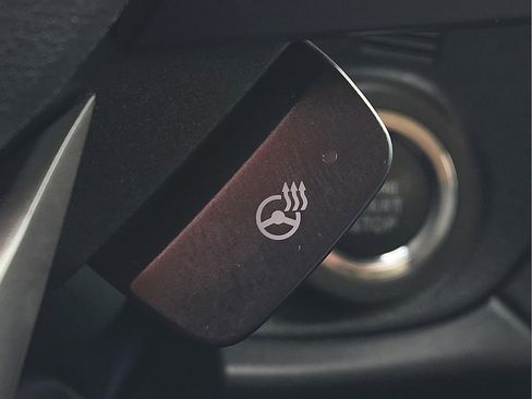 Certified 2025 Subaru Outback Touring image 18