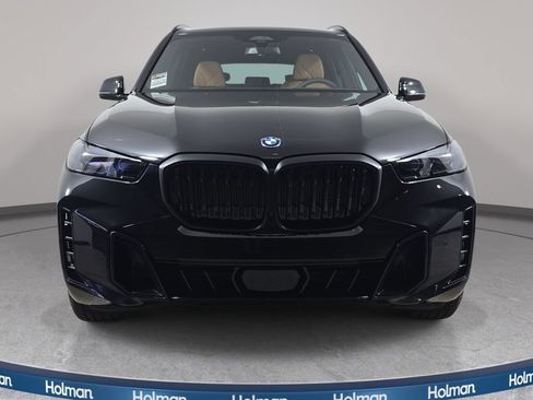 New 2026 BMW X5 xDrive50e w/ M Sport Package AWD/4WD image 2