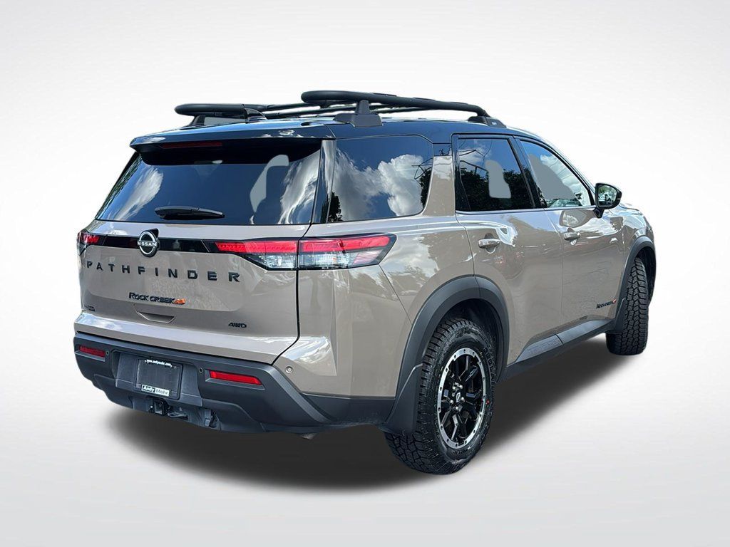 Used 2024 Nissan Pathfinder Rock Creek AWD/4WD image 7