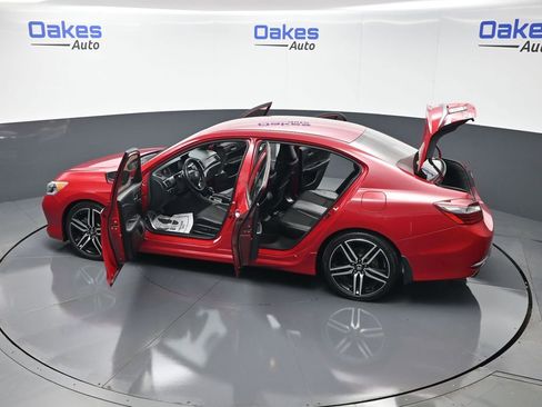 Used 2016 Honda Accord Sport image 55