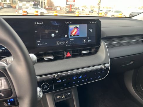 Used 2025 Hyundai Ioniq 5 SE image 19