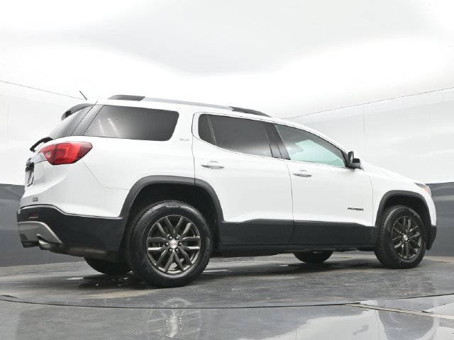 Used 2019 GMC Acadia SLT FWD image 25