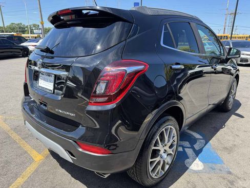 Used 2018 Buick Encore Sport Touring FWD image 5
