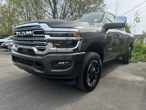 New 2025 RAM 2500 Laramie image 3