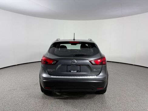 Used 2017 Nissan Rogue Sport SL w/ SL Premium Package AWD/4WD image 5