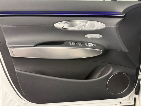 Used 2026 Genesis GV70 2.5T Select image 14