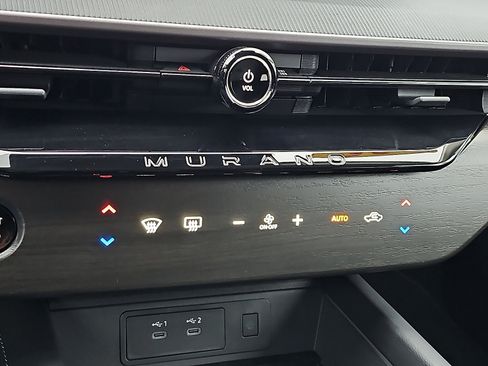 Certified 2025 Nissan Murano SV AWD/4WD image 17