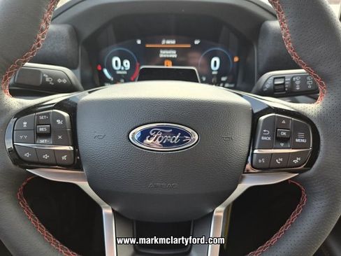 New 2026 Ford Explorer ST-Line w/ ST-Line Street Pack image 19