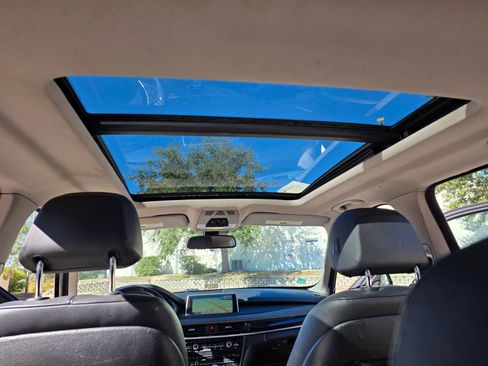 Used 2014 BMW X5 xDrive35d image 47