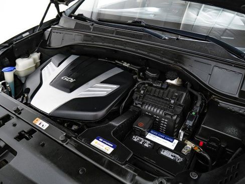 Used 2018 Hyundai Santa Fe SE image 43