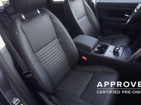Used 2025 Land Rover Discovery Sport S image 24