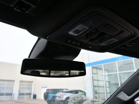 Used 2024 GMC Sierra 1500 AT4 w/ AT4 Preferred Package AWD/4WD image 30