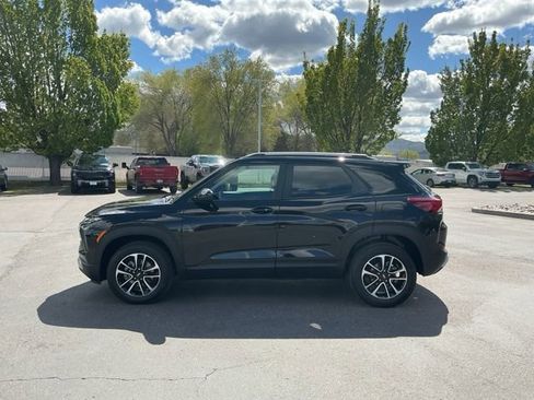 Used 2025 Chevrolet TrailBlazer LT AWD/4WD image 7