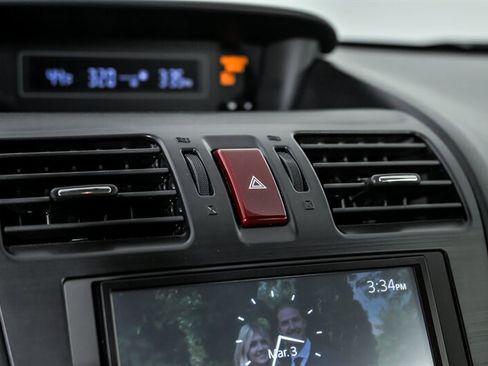 Used 2014 Subaru Crosstrek 2.0i Premium w/ Popular Package #2 image 26