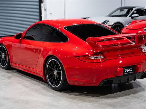 Used 2011 Porsche 911 Carrera GTS RWD image 4