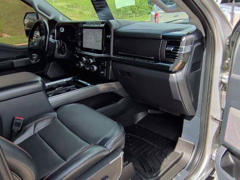 Certified 2023 Ford F450 Lariat w/ Lariat Ultimate Package AWD/4WD image 16