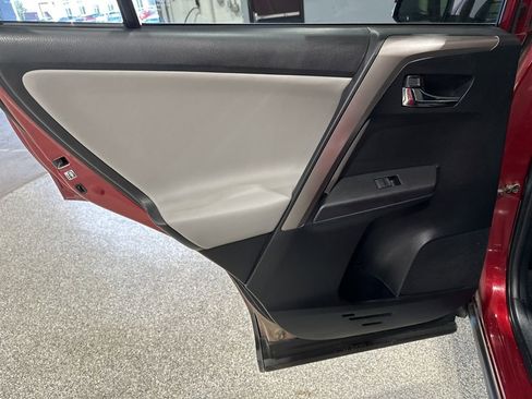 Used 2018 Toyota RAV4 XLE w/ Plus Extra Value Package image 13