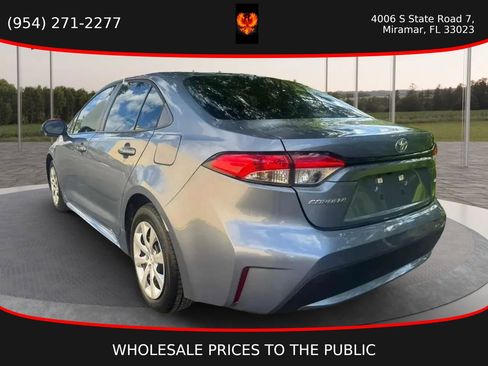 Used 2022 Toyota Corolla LE FWD image 6