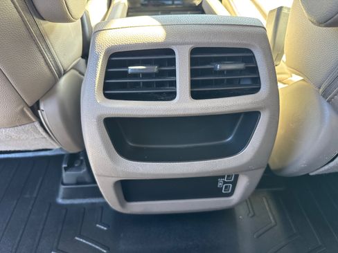 Used 2019 Honda Ridgeline RTL-E image 7
