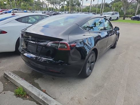 Used 2023 Tesla Model 3 Standard Range RWD image 6