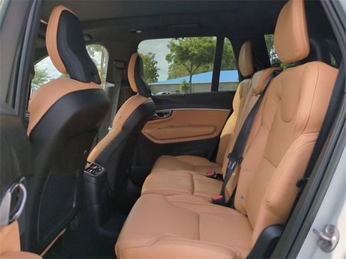 Certified 2023 Volvo XC90 T8 Ultimate w/ Protection Package Premier image 12