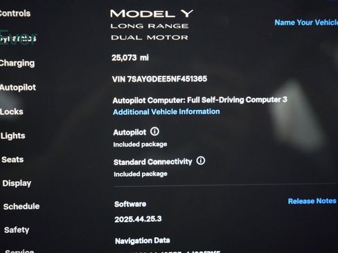 Used 2022 Tesla Model Y Long Range image 7