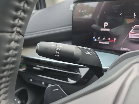 Used 2025 Nissan Murano SL image 30