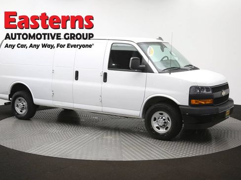 Used 2019 Chevrolet Express 2500 Extended RWD image 45