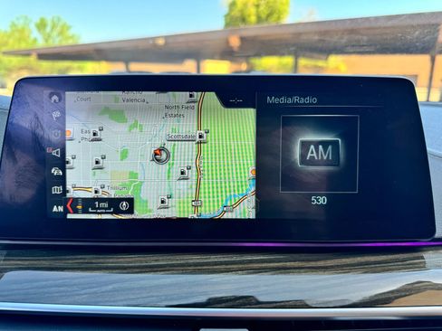 Used 2018 BMW M550i xDrive image 35