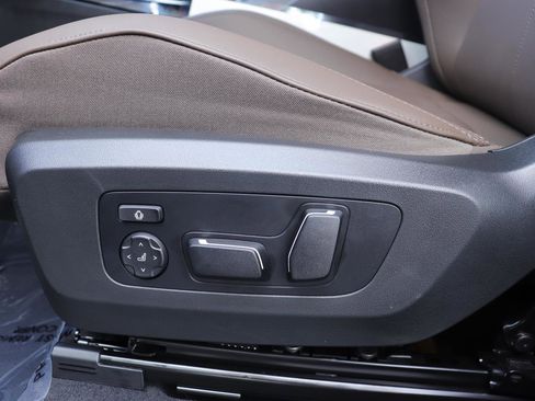 New 2026 BMW X3 xDrive30 w/ Premium Package image 24