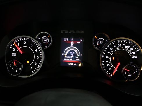 Used 2019 RAM 1500 Big Horn image 30