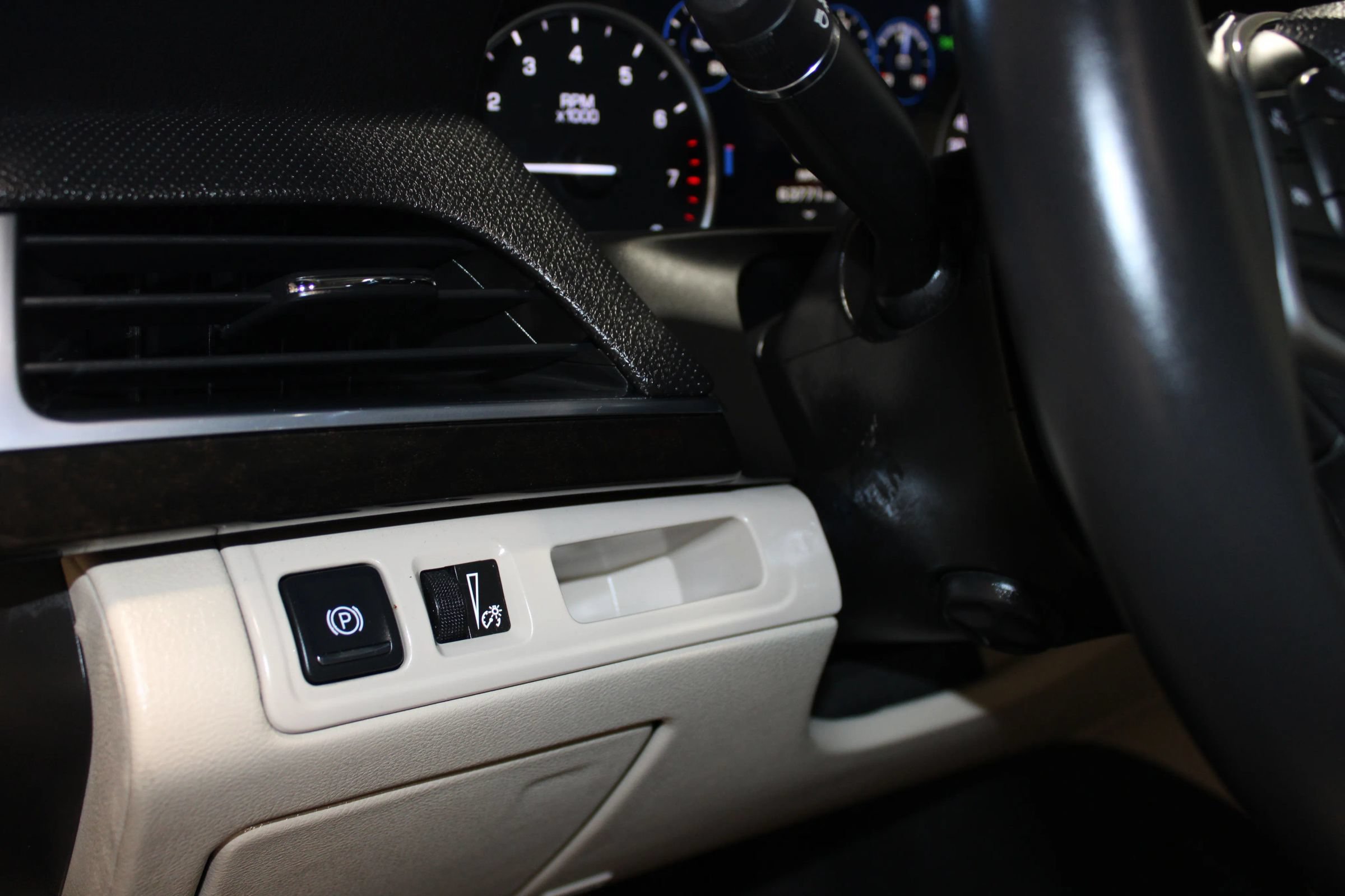 Used 2016 Cadillac CT6 RWD image 24