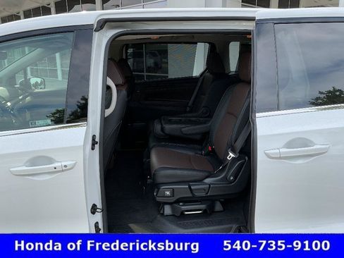 Certified 2026 Honda Odyssey Touring image 28