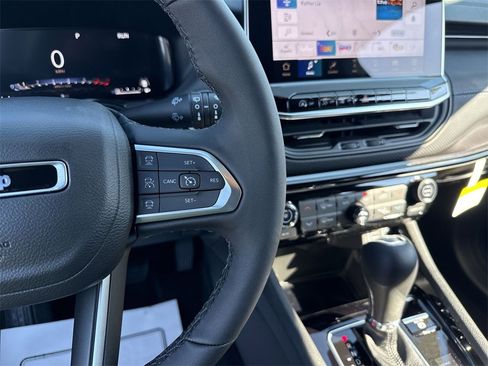 New 2026 Jeep Compass Limited w/ Sun, Sound & Navigation Group image 16