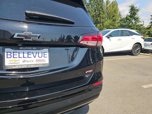 Used 2024 Chevrolet Equinox RS w/ RS Leather Package AWD/4WD image 17