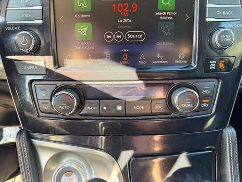 Used 2022 Nissan Maxima SV w/ Floor Mat Group FWD image 29