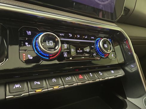 Certified 2023 GMC Sierra 1500 Denali w/ Denali Reserve Package image 28