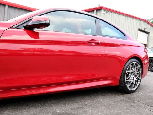 Used 2020 BMW M4 Competition w/ Competition Package image 11