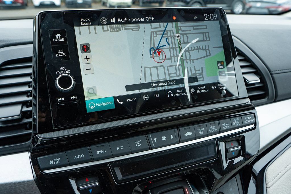 New 2026 Honda Odyssey Touring image 29
