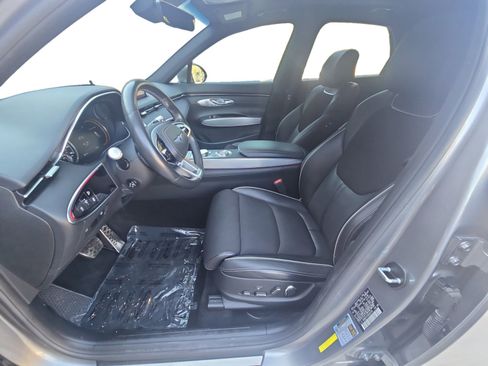 Used 2022 Genesis GV70 3.5T Sport w/ Cargo Package image 9