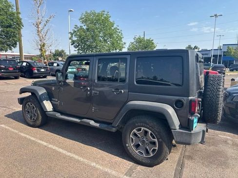 Used 2017 Jeep Wrangler Unlimited Sport w/ Quick Order Package 24S AWD/4WD image 7