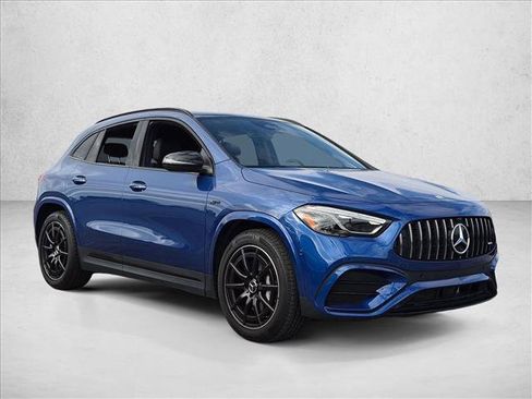 Used 2025 Mercedes-Benz GLA 35 AMG 4MATIC image 3