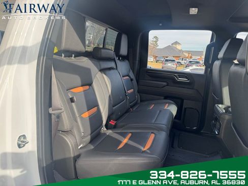 Used 2024 GMC Sierra 2500 AT4 w/ Technology Package image 13