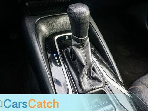 Used 2020 Toyota Corolla LE FWD image 25