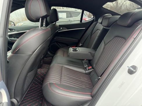 Used 2025 Genesis G70 3.3T Advanced image 10