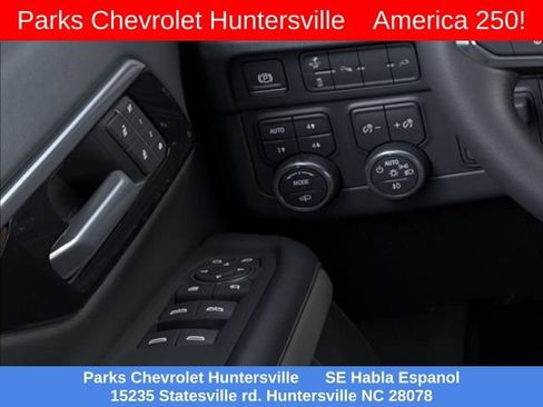 New 2026 Chevrolet Suburban Premier AWD/4WD image 22