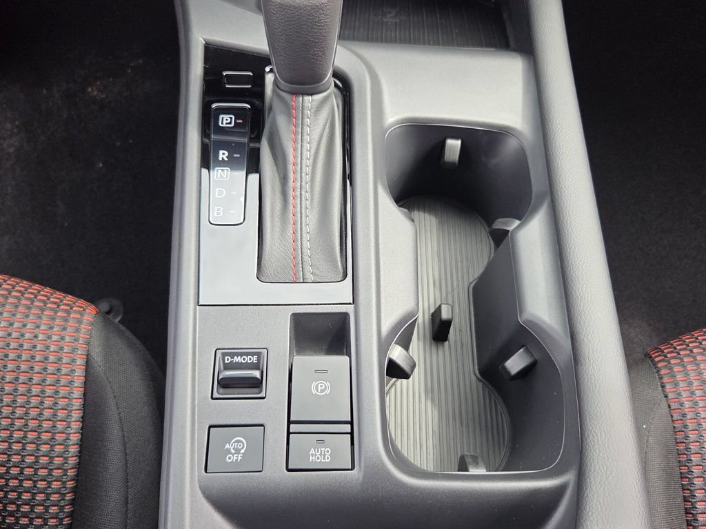New 2026 Nissan Sentra SR w/ Floor Mat Package FWD image 18