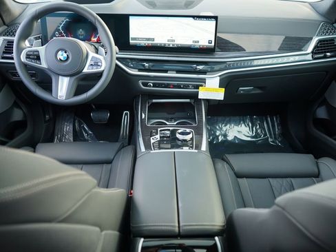 New 2026 BMW X7 xDrive40i w/ Executive Package image 12