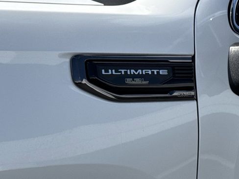 Used 2023 GMC Sierra 1500 Denali Ultimate image 16